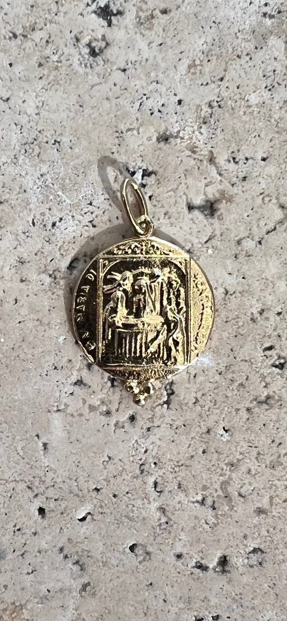 Faith Protection Medallion - 18K Gold Plated