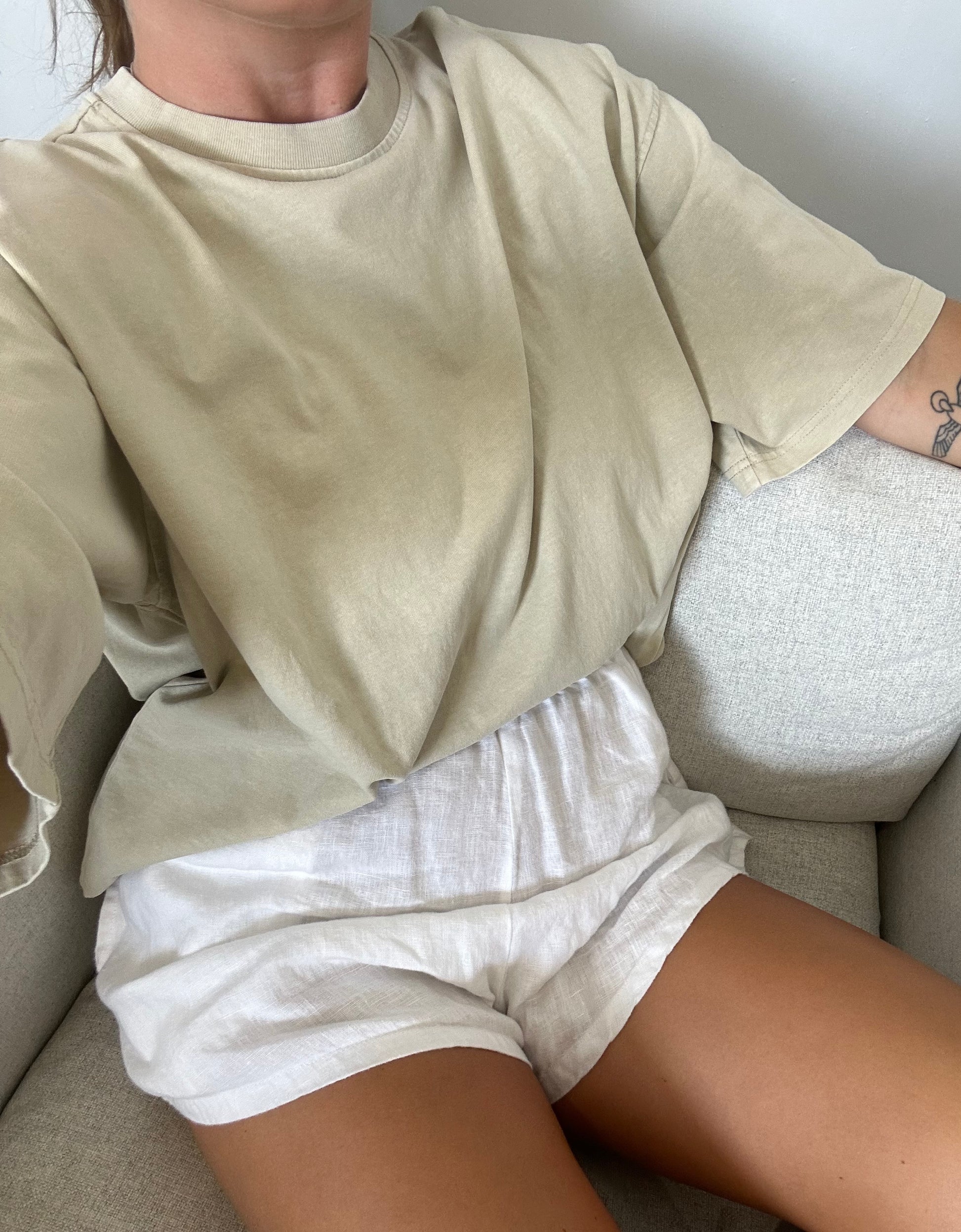 100% Linen high waisted shorts